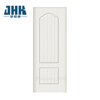باب أبيض مصنوع من مادة PVC MDF
